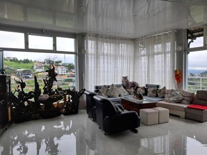 CHO THUÊ VILLA SÂN VƯỜN KHE SANH P10 ĐÀ LẠT - 3PN, NỘI THẤT CAO CẤP, SÂN ĐẬU Ô TÔ
