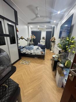 Bán Nhà siêu đẹp duy nhất ngay mặt phố Bà Triệu, Hà Đông, 115m2 giá chỉ 11.99 tỷ.