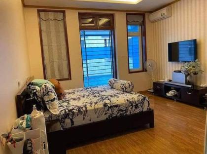 Chị Lan bán nhà LK khu Hàng Bè, Đìa Lão, Mậu Lương gần CC Mipec 55m2x5T chỉ 13.x tỷ. 0989626116