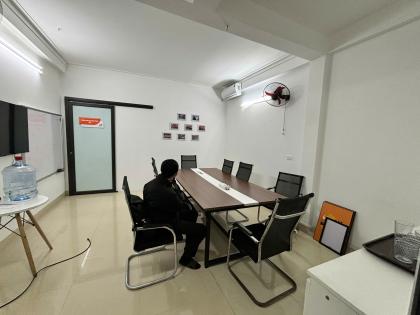 Cho thuê nhà Mỗ Lao 50m x 4 tầng thông sàn chỉ 16 triệu 0903409888