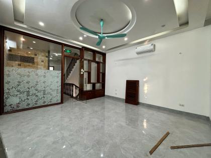 Cho thuê nhà Làng Việt Kiều Châu Âu 80m x 4T 28tr 0903409888