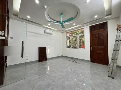 Cho thuê nhà Làng Việt Kiều Châu Âu 80m x 4T 28tr 0903409888