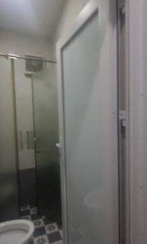 Quận 1 - Bán nhà hẻm xe hơi TPHCM, gần Chợ Tân Định, giá rẻ