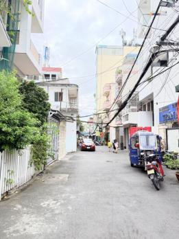 Quận 1 - Bán nhà hẻm xe hơi TPHCM, gần Chợ Tân Định, giá rẻ