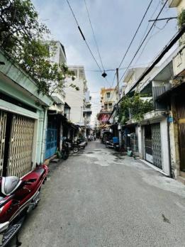 Quận 1 - Bán đất hẻm xe ôtô TPHCM, gần Chợ Bến Thành, giá rẻ