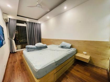 Bán gấp nhà Phố Khương Trung - Thanh Xuân, ô tô gần, gần Hồ, 37m2, 8.5 Tỷ.