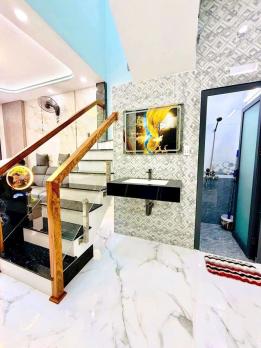 NHÀ 2 TẦNG ĐÚC MỚI TINH 34M2 HẺM XE HƠI GẦN CHỢ THIẾC. LÊ VĂN KHƯƠNG, PHƯỜNG HIỆP THÀNH, QUẬN 12.