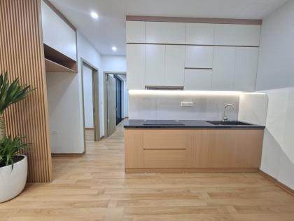 Bán căn hộ chung cư đường Hoàng Đạo Thành, Thanh Xuân, nhà đẹp ở luôn, căn góc cực thoáng