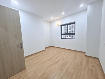 Bán căn hộ chung cư đường Hoàng Đạo Thành, Thanh Xuân, nhà đẹp ở luôn, căn góc cực thoáng