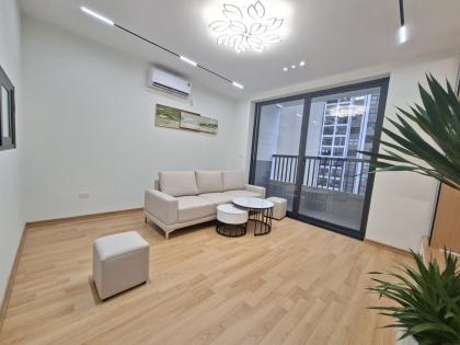 Bán căn hộ chung cư A2 Kim Giang, Hoàng Đạo Thành, Thanh Xuân, 3 ngủ, 2vs, nhà đẹp lô góc