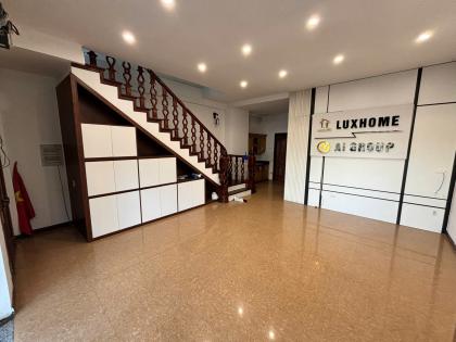 Cho thuê nhà Làng Việt Kiều Châu Âu 70m x 5 tầng 26tr 0903409888