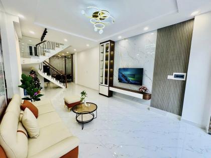 Bán nhà HXH 8m Tô Hiệu - thông qua Phan Anh, Hòa Bình, 4x14m, 3 Tầng, 4PN, 8,4 tỷ.