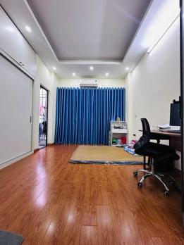 Phân lô Ô Tô vòng quanh, 15m ra Phố Hà Kế Tấn - Ô chờ Thang Máy, 35m2, 12.2 Tỷ.