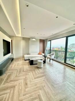 BÁN NHÀ NGUYỄN LAM, PHÚC ĐỒNG, KINH DOANH, GA RA Ô TÔ, THANG MÁY, NỘI THẤT XỊN, GIÁ HỜI