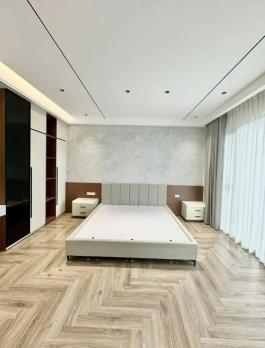 BÁN NHÀ NGUYỄN LAM, PHÚC ĐỒNG, KINH DOANH, GA RA Ô TÔ, THANG MÁY, NỘI THẤT XỊN, GIÁ HỜI