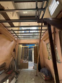 Bán nhà lô góc 2 MT Hẻm Nguyễn Chí Thanh - Lý Thái Tổ, 3,4x10m, Cấp 4, tiện xây, 5,5 tỷ.