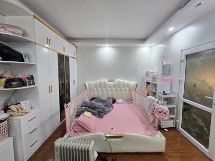 Bán nhà Phố Định Công Thượng - Hoàng Mai, 30m ra Phố, 45m2, 4 Tầng, 8.25 Tỷ.