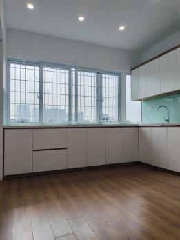 BÁN CĂN HỘ TẬP THỂ THANH XUÂN NAM, THANH XUÂN, NHÀ ĐẸP Ô TÔ ĐỖ, SỔ ĐỎ LỚN