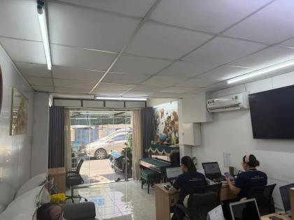 Nhà HXH Đường Lê Văn Sỹ  Phường 1 Quận Tân Bình Cũ.