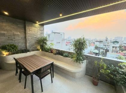 BÁN NHÀ MAI PHÚC PHÚC ĐỒNG, GA RA Ô TÔ, THANG MÁY, FULL NỘI THẤT, KINH DOANH, GIÁ HỜI