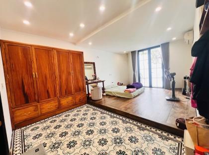 Bán nhà phố Thái Hà_đắc địa_lô góc_ mt 8m_ô tô tránh vỉa hè_kd đỉnh_55m2_giá chào 25 tỷ