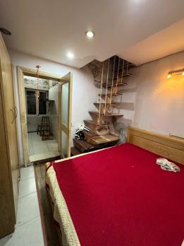 Cho thuê căn hộ tập thể phố Thái Hà, Đống Đa, ở luôn, gần phố