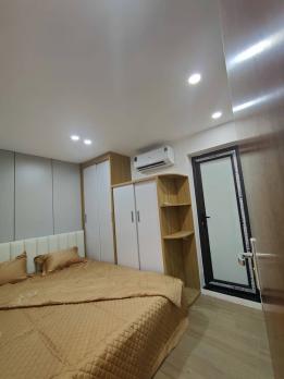 Bán căn hộ Tập thể Quỳnh Mai, Hai Bà Trưng, nhà đẹp full nội thất