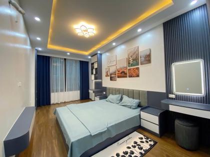 Bán nhà 38m2, Vũ Tông Phan Thanh Xuân, Cạnh Hồ, gần Ô Tô tránh, Lô Góc, 4.25 Tỷ