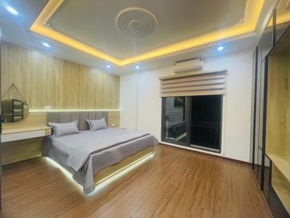 Bán nhà Quân Nhân - Thanh Xuân, 2 Thoáng, Ngõ Thông Rộng, 38m2, 8.95 Tỷ- Sổ Vuông Đẹp