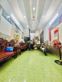 Bán Nhà Mặt tiền Đỗ Thị Tâm - sau lưng Chợ Tân Hương, 3,7x15m, 4 Tầng - 4PN, 8,5 tỷ.