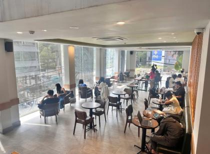 Vị trí siêu đẹp view GÓC ngang 6m 150m2 4 lầu mặt tiền KD Lê Văn Thọ ngay Làng Hoa 31 tỷ.