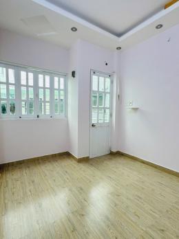 [BÁN NHÀ QUẬN 11] Sát mặt tiền 3/2 – nhà đẹp vuông A4 – giá hiếm khó tìm •  Đường Trần Quý – Lê Đại Hành – diện tích 26m