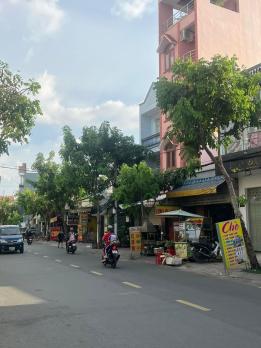 Bán nhà HXT thông Phạm Văn Bạch P12 ngang 4.2 m 93m2 4L có T.máy KD buôn bán 13.7 tỷ.