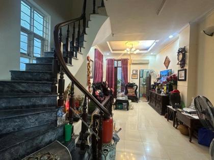 Bán nhà mặt phố Bằng Liêt, Bùi Quốc Khai 60m2, 5 Tầng, 7m MT, Giá 28.x Tỷ