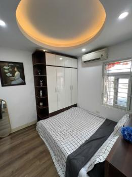 Hiếm! Bán chung cư phố Bạch Mai, Hai Bà Trưng, nhà đẹp full nội thất, 3 ngủ, ngõ rộng