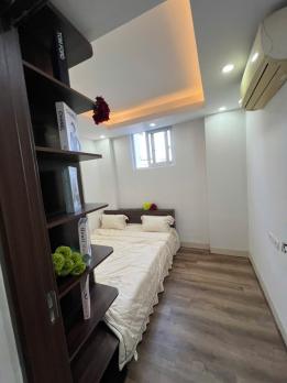 Hiếm! Bán chung cư phố Bạch Mai, Hai Bà Trưng, nhà đẹp full nội thất, 3 ngủ, ngõ rộng