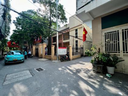 Phân Lô Cán Bộ Phùng Khoang Thanh Xuân, Lô Góc 2 Mặt Ô Tô, 31m2, 5T, MT 5.3m, 10.7 Tỷ.