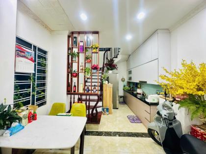 Bán nhà 7 Tầng Tô Vĩnh Diện Thanh Xuân Lô Góc 3 thoáng, Ô Tô đỗ cửa, 38/42m2, 12 Tỷ