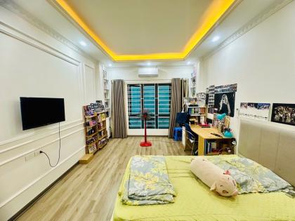 Bán nhà 7 Tầng Tô Vĩnh Diện Thanh Xuân Lô Góc 3 thoáng, Ô Tô đỗ cửa, 38/42m2, 12 Tỷ