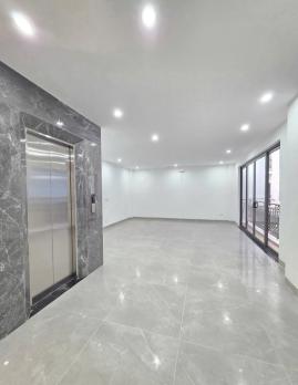 Bán nhà riêng Phố Lụa _Ô tô vào nhà_51M2_ Nở hậu_Thang máy_Chỉ hơn 13 tỷ !