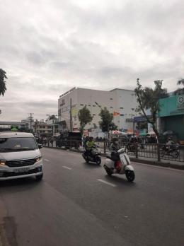 Bán Nhà MT  Quang Trung - ngay Chợ Hạnh Thông Tây, 3,6x13m, 3 Tầng, HDT 25tr, 9,9 tỷ