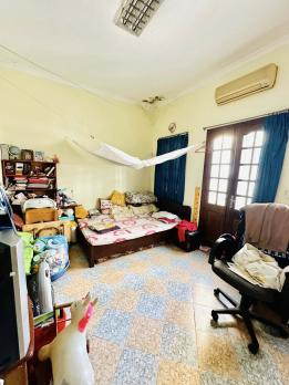 Bán Nhà Mặt Phố Phó Đức Chính Ba Đình 70m2-4T-MT5m Vỉa Hè 56,2 Tỷ Có Thương Lượng.