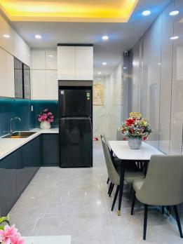 Nhà HXH Đường Cách Mạng Tháng 8 Phường 12 Quận 10 Cũ.