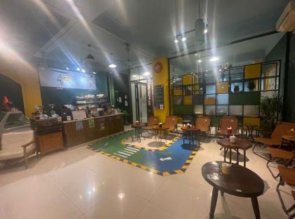 Bán nhà lô góc phố Nguyên Hồng_mặt ngõ ô tô tải tránh 2 mặt_kd đỉnh_75 m2_giá chào 60 tỷ