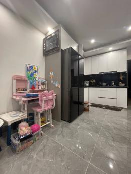 ????Ô tô đỗ của, Tầng 1 TT Hoàng Quốc Việt 45/75m 2PN 2WC, Thiết kế cực đẹp, 6.7 tỷ????