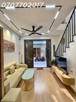 Nhà mới đón Tết full nội thất hẻm 4m TSN TPhú 32m2, 2 tầng 3PN Giá chỉ 5 tỷxx