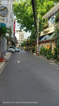 Nhà mới đón Tết full nội thất hẻm 4m TSN TPhú 32m2, 2 tầng 3PN Giá chỉ 5 tỷxx