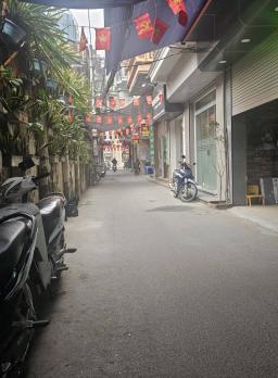 Bán nhà Ngõ 79 Cầu Giấy, diện tích 63m x 5tầng,mặt tiền 4.1m, giá 25.7 tỷ