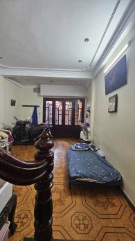 Bán nhà Ngõ 79 Cầu Giấy, diện tích 63m x 5tầng,mặt tiền 4.1m, giá 25.7 tỷ