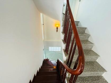 Bán nhà Hồ Đắc Di, Diện tích 39m x 6 tầng,mặt tiền 5,3m,giá 12.6 tỷ